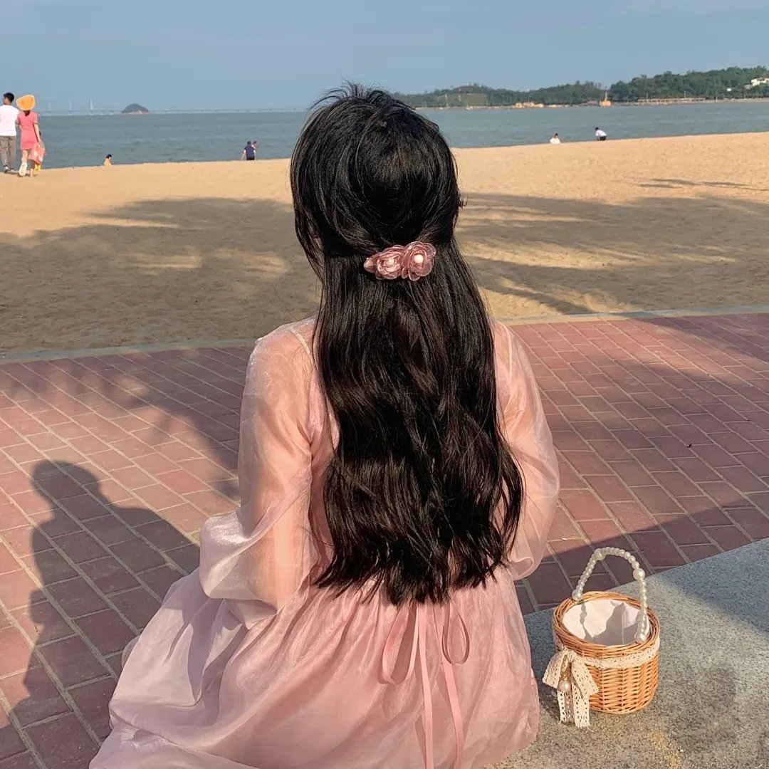 地铁莎蒂
